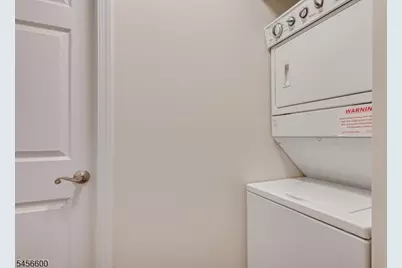 6 Norwich Pl, Franklin Township, NJ 08873 - Photo 22