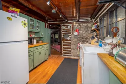8 Mountainside Dr, Vernon, NJ 07461 - Photo 8