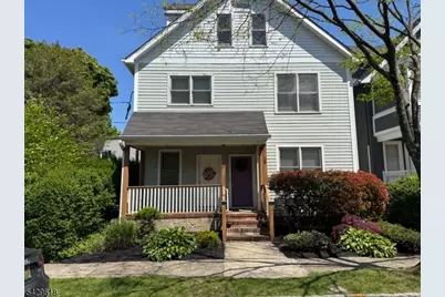 18 Sayre St #2L, Summit, NJ 07901 - Photo 1