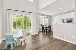 45 Cummington Ln, Raritan Township, NJ 08822 - Photo 12