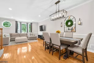 45 Cummington Ln, Raritan Township, NJ 08822 - Photo 4