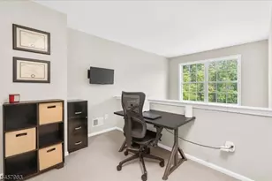 45 Cummington Ln, Raritan Township, NJ 08822 - Photo 20