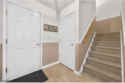 45 Cummington Ln, Raritan Township, NJ 08822 - Photo 24