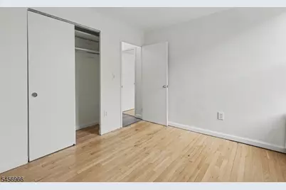 712 N Broad St #2C, Elizabeth, NJ 07208 - Photo 22