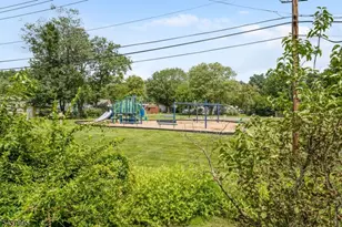3 Carol, South Brunswick Township, NJ 08852 - Photo 18