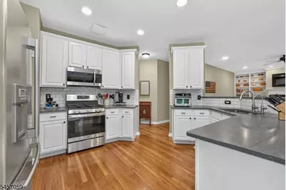 21 Abraham Rd, Readington, NJ 08889 - Photo 10