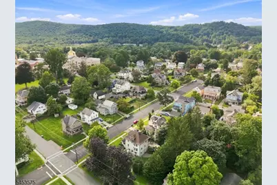 407 Monroe St, Hackettstown, NJ 07840 - Photo 44