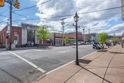 407 Monroe St, Hackettstown, NJ 07840 - Photo 48