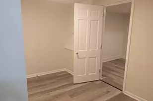 100 Washington St Unit, Greenwich Township, NJ 08886 - Photo 10