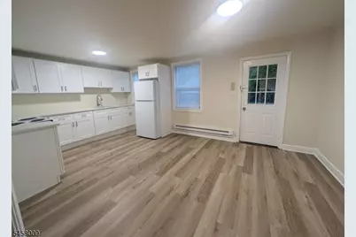 100 Washington St Unit #A, Greenwich Township, NJ 08886 - Photo 4