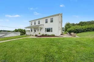 503 Montana Rd, Harmony Township, NJ 07882 - Photo 2