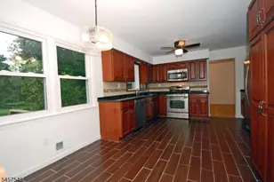 608 Plymouth Ct, Branchburg Township, NJ 08876 - Photo 12