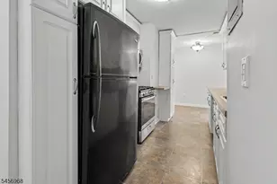 712 N Broad St, Elizabeth, NJ 07208 - Photo 12
