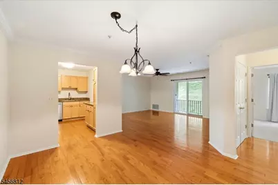 1233 King Ct, Green Brook Township, NJ 08812 - Photo 4