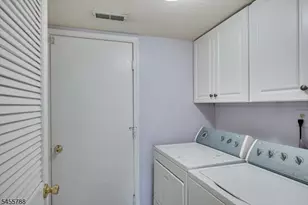 59 Woodhill St, Franklin Township, NJ 08873 - Photo 12
