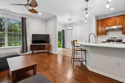 19 Jackson Ave, Montgomery Township, NJ 08540 - Photo 8
