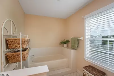 97 Fisher Dr, Hillsborough Township, NJ 08844 - Photo 20