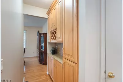 97 Fisher Dr, Hillsborough Township, NJ 08844 - Photo 10
