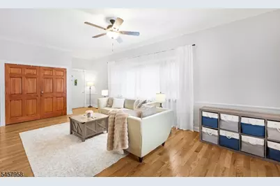 769 Chimney Rock Rd, Bridgewater, NJ 08836 - Photo 4