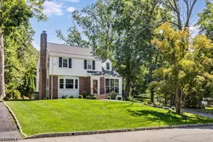 22 Sheridan Ave, West Orange Township, NJ 07052 - Photo 2