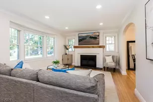 22 Sheridan Ave, West Orange Township, NJ 07052 - Photo 6