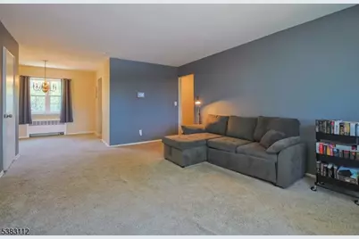 9 Wedgewood Drive #96, Verona, NJ 07044 - Photo 2