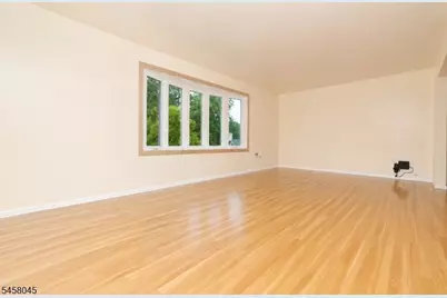 839 Walnut St, Roselle, NJ 07203 - Photo 2