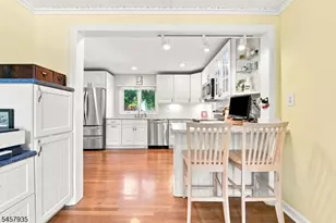 94 Harrison St, Verona, NJ 07044 - Photo 8