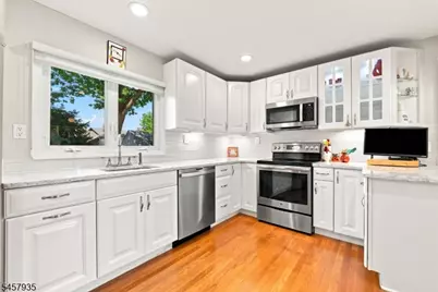 94 Harrison St, Verona, NJ 07044 - Photo 4