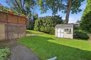 94 Harrison St, Verona, NJ 07044 - Photo 24