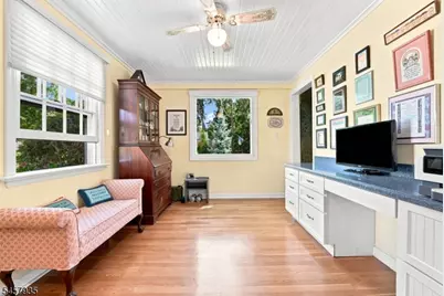 94 Harrison St, Verona, NJ 07044 - Photo 10