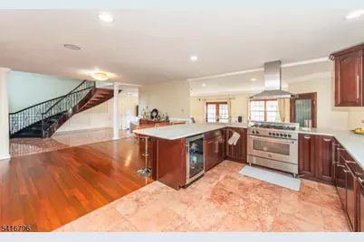 35 Waughaw Rd, Montville Township, NJ 07082 - Photo 8