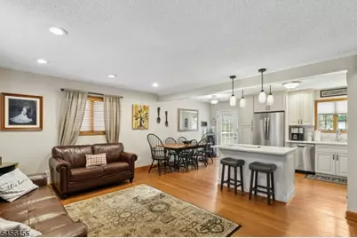 299 Stoughton Ave, Cranford Township, NJ 07016 - Photo 4