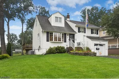 299 Stoughton Ave, Cranford Township, NJ 07016 - Photo 2