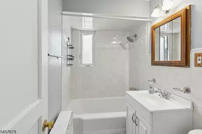43 A Parkway Village #A, Cranford Township, NJ 07016 - Photo 18