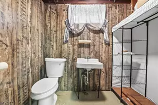 10 Glendale St, Nutley, NJ 07110 - Photo 18