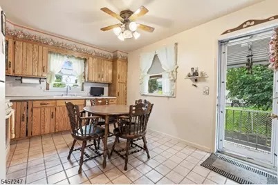10 Glendale St, Nutley, NJ 07110 - Photo 6