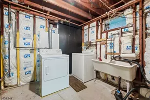 10 Glendale St, Nutley, NJ 07110 - Photo 20