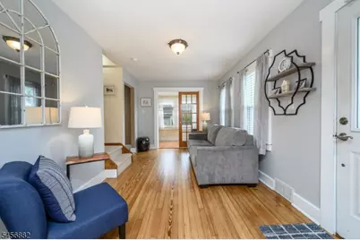 230 Jones Pl, Linden, NJ 07065 - Photo 4