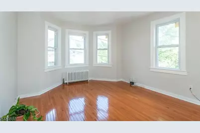 157 Walnut St #2, Montclair, NJ 07042 - Photo 6