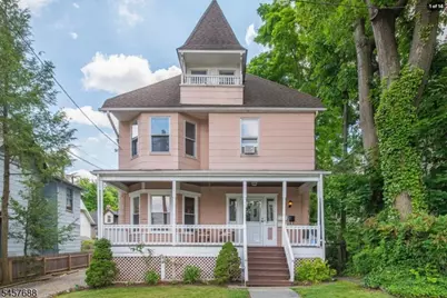 157 Walnut St #2, Montclair, NJ 07042 - Photo 1
