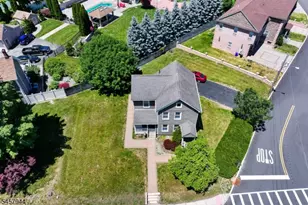 138 Hamburg Turnpike, Bloomingdale, NJ 07403 - Photo 22