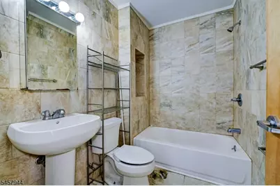 138 Hamburg Tpke, Bloomingdale, NJ 07403 - Photo 18