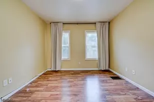 138 Hamburg Turnpike, Bloomingdale, NJ 07403 - Photo 14