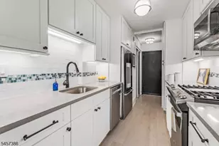 530 Valley Rd, Montclair, NJ 07043 - Photo 14