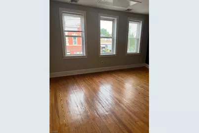 107 Pine St #2, Montclair, NJ 07042 - Photo 2