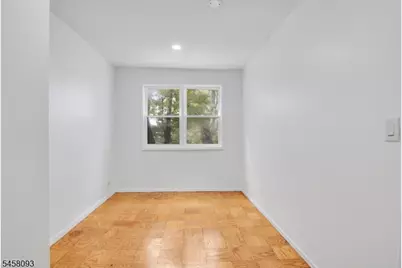 39 E 39th St, Paterson, NJ 07514 - Photo 12