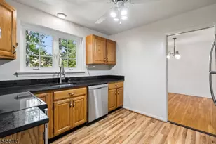 12 S Mountain Ave, Montclair, NJ 07042 - Photo 8