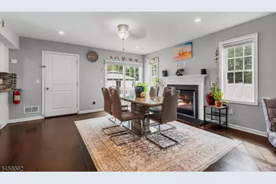 586 Dial Ave, Piscataway Township, NJ 08854 - Photo 12