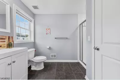 586 Dial Ave, Piscataway Township, NJ 08854 - Photo 16